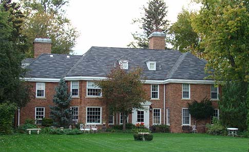 Chicago Paranormal Night Over Night at Geneva, IL Haunted Mansion